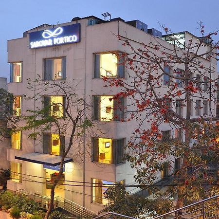 Sarovar Portico Naraina, Hotel Neu-Delhi Exterior foto