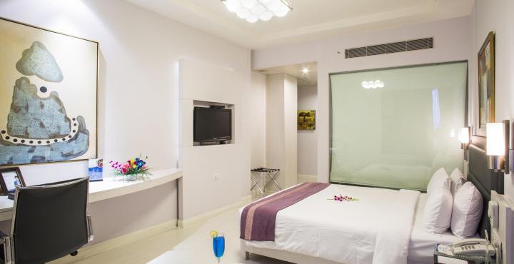 Sarovar Portico Naraina, Hotel Neu-Delhi Exterior foto