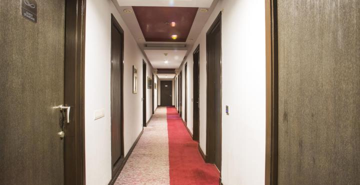 Sarovar Portico Naraina, Hotel Neu-Delhi Exterior foto